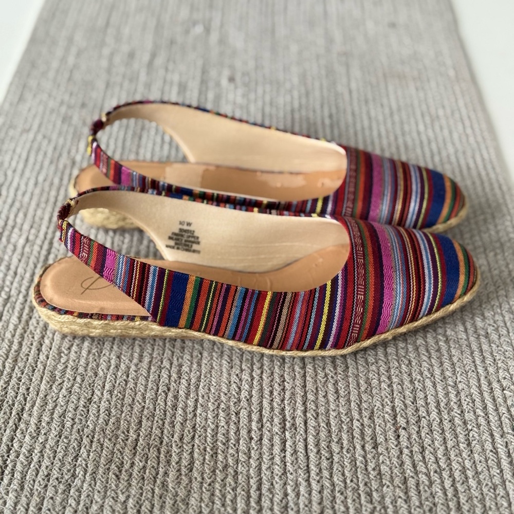 Vintage Beacon Pink Purple Multi Striped Espadrille Sandals Size 10W *FLAW*